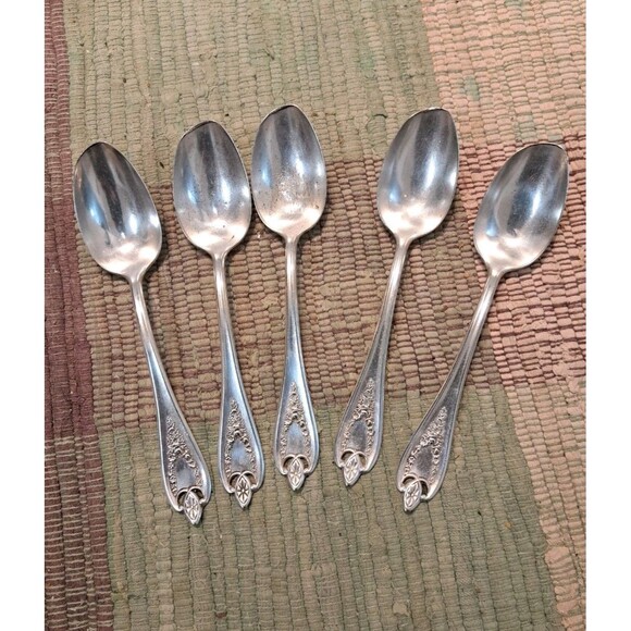 Antique 1911 Old Colony 1847 Rogers Brothers XS Triple Set Of Five Tablespoons - Picture 1 of 13